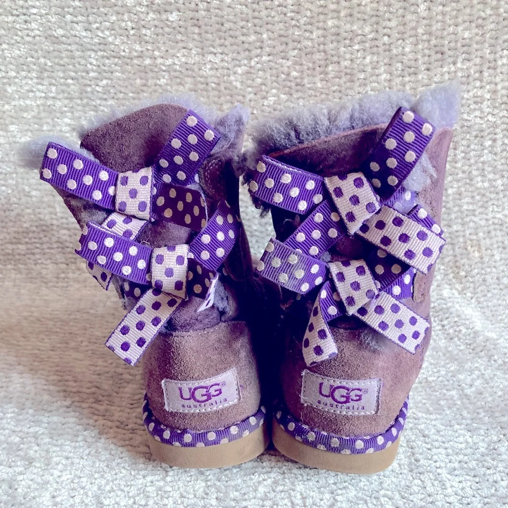 UGG Bailey Bows Boots Shearling Suede Polka Dots Girls 11‎